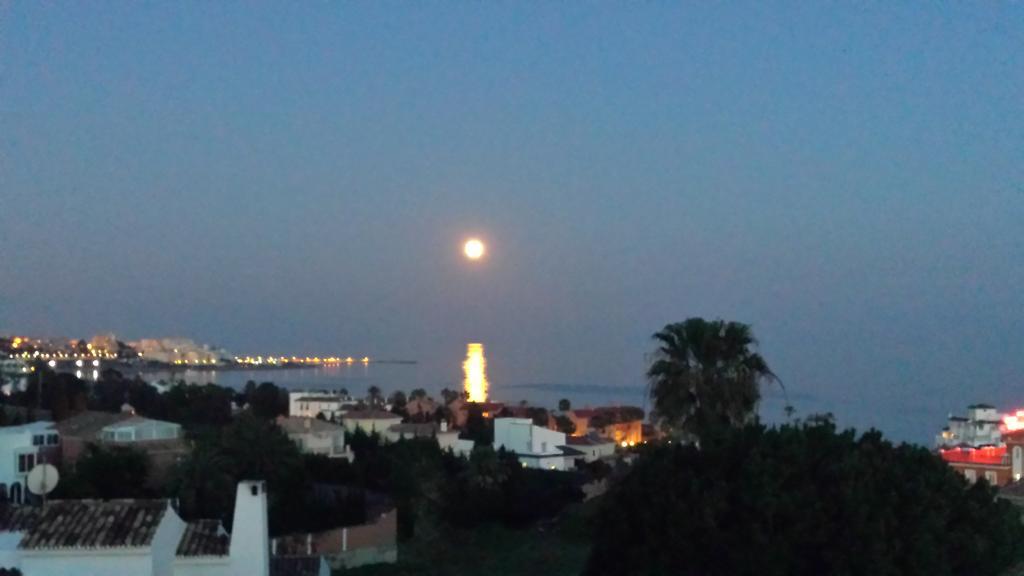 La Gaspara'S Loft Estepona Bagian luar foto
