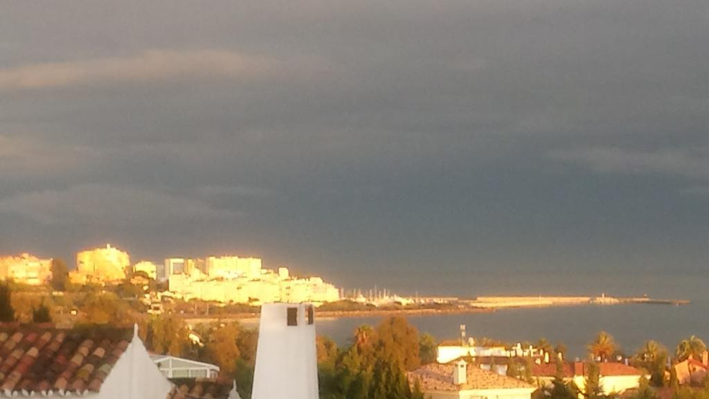 La Gaspara'S Loft Estepona Bagian luar foto